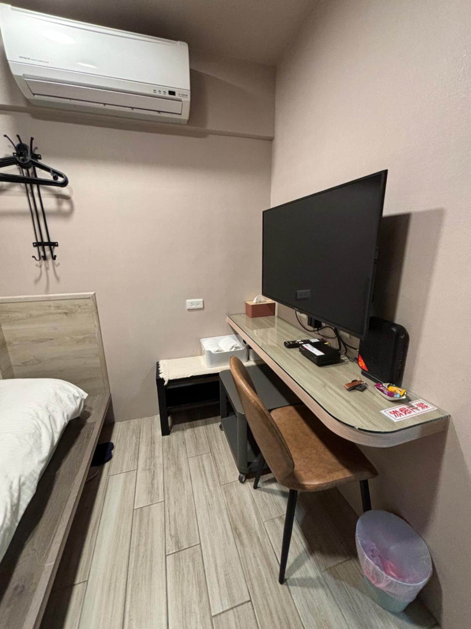 晶晶輕旅民宿 New Taipei City Εξωτερικό φωτογραφία